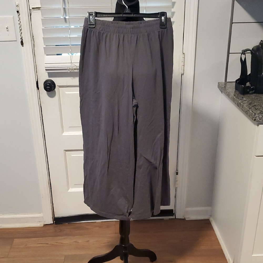 For The Republic Gray Wide-Leg Capris